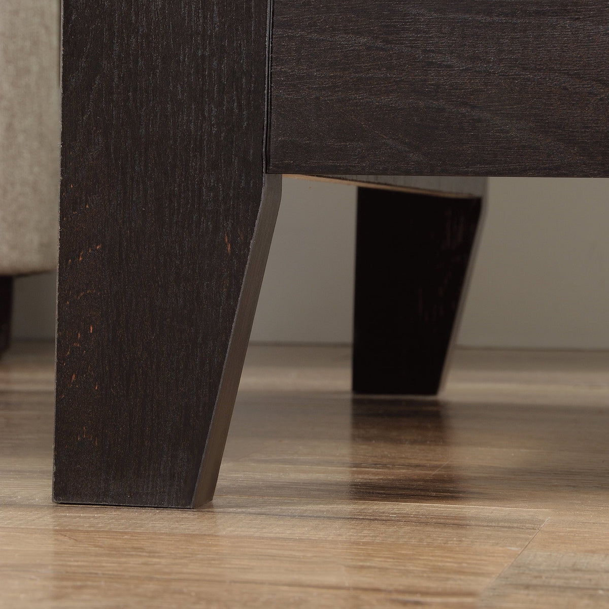 End Char Sauder Dakota Finish Table, Pass Pine